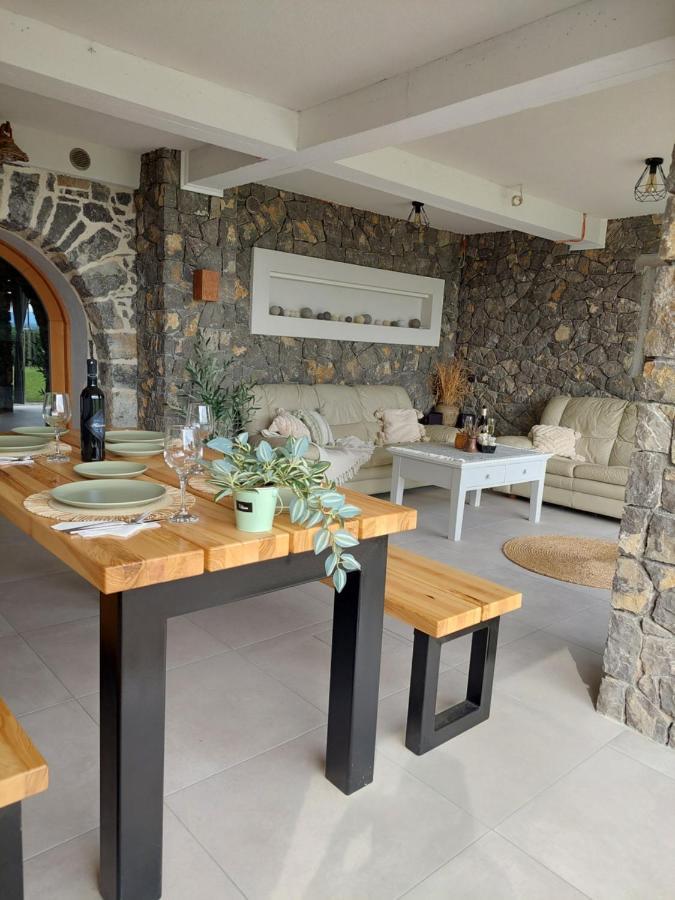 Vineyard Cottage Lan Na Hribu セミチ エクステリア 写真